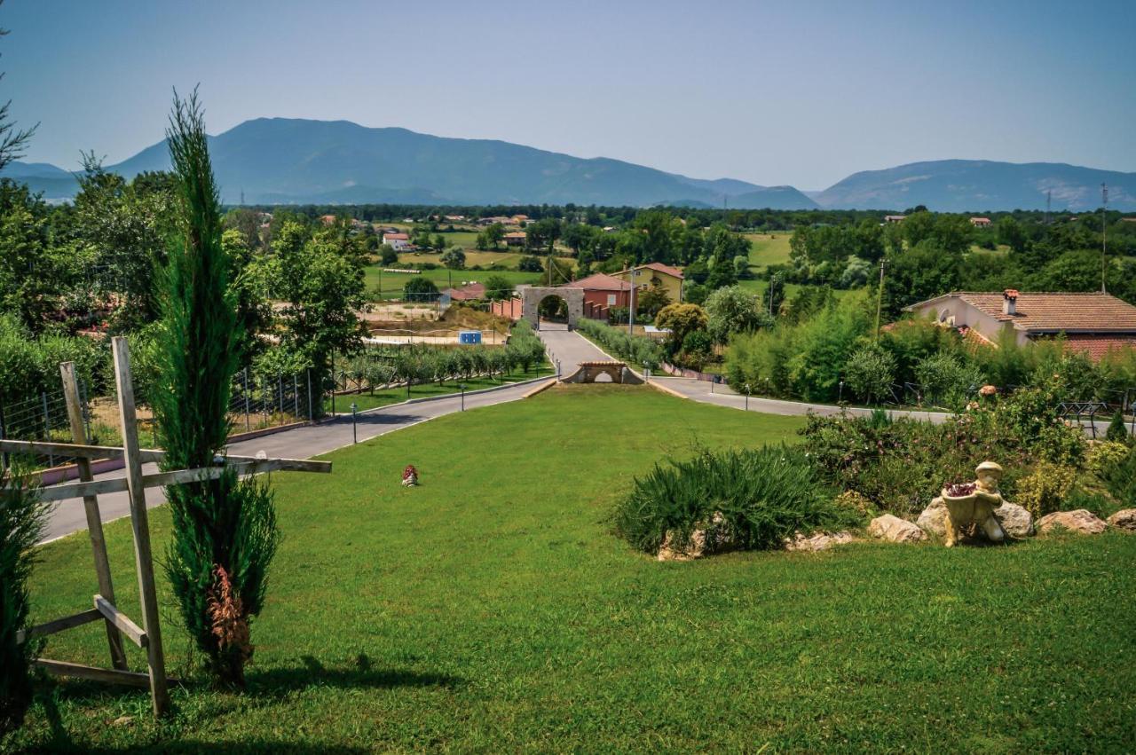 Agriturismo Ciociaro " Il Colle " Hotel Ristorante Ceprano Ngoại thất bức ảnh