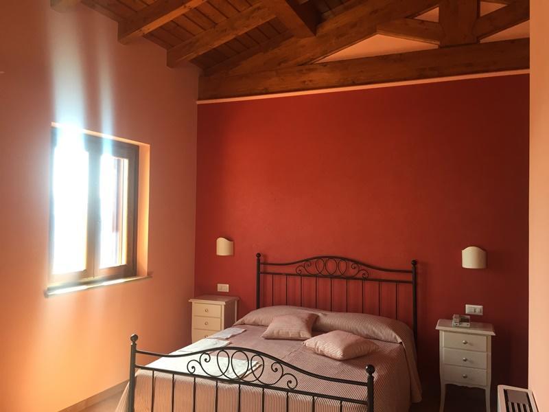 Agriturismo Ciociaro " Il Colle " Hotel Ristorante Ceprano Ngoại thất bức ảnh