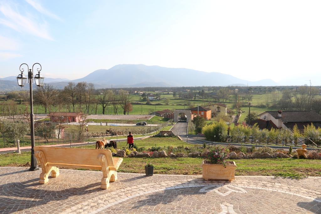 Agriturismo Ciociaro " Il Colle " Hotel Ristorante Ceprano Ngoại thất bức ảnh