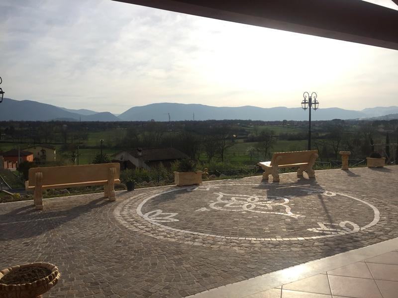 Agriturismo Ciociaro " Il Colle " Hotel Ristorante Ceprano Ngoại thất bức ảnh